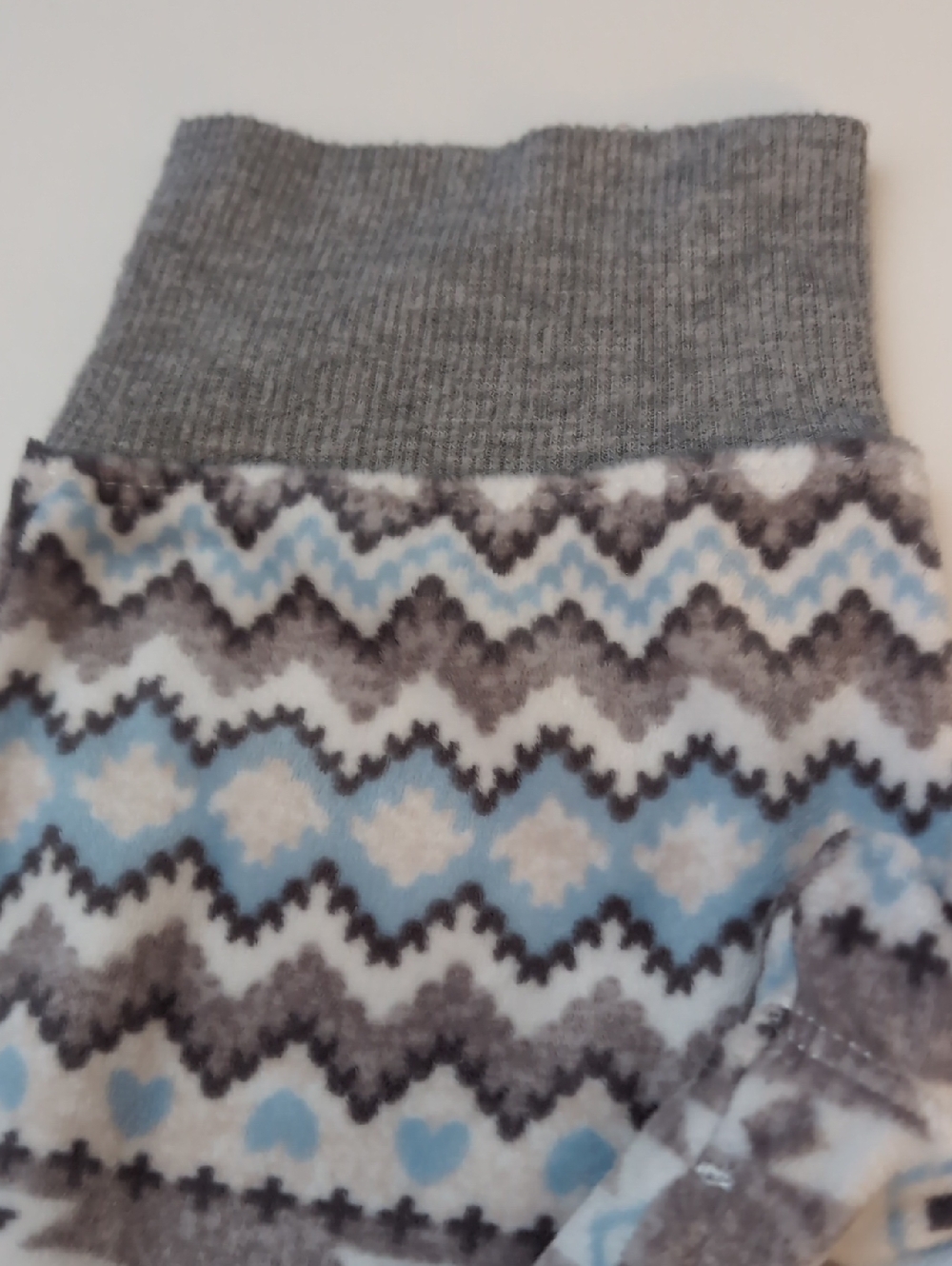 Cuddl Duds Super Soft Fleece Pajama Set. Joggers. Size Small - Picture 5 of 13